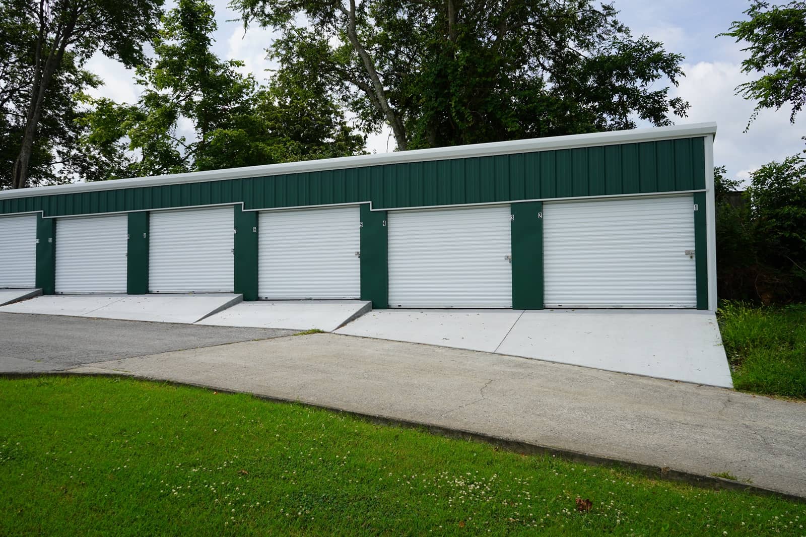 Gallatin TN golf course storage unit image 12